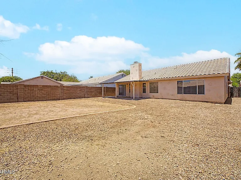 1407 W Bluefield Ave — Photo 25