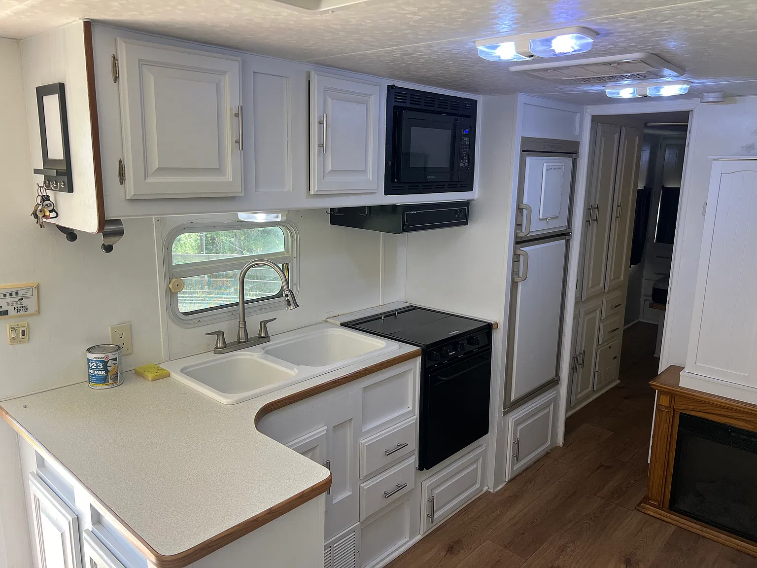 2 bed, 500 sqft, $2,000 — Photo 3