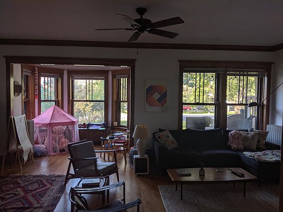4th image of 3025 W Logan Blvd APT 1