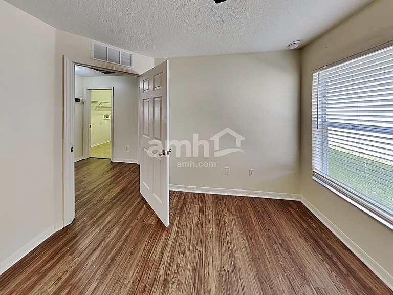 3348 Clover Blossom Cir — Photo 16