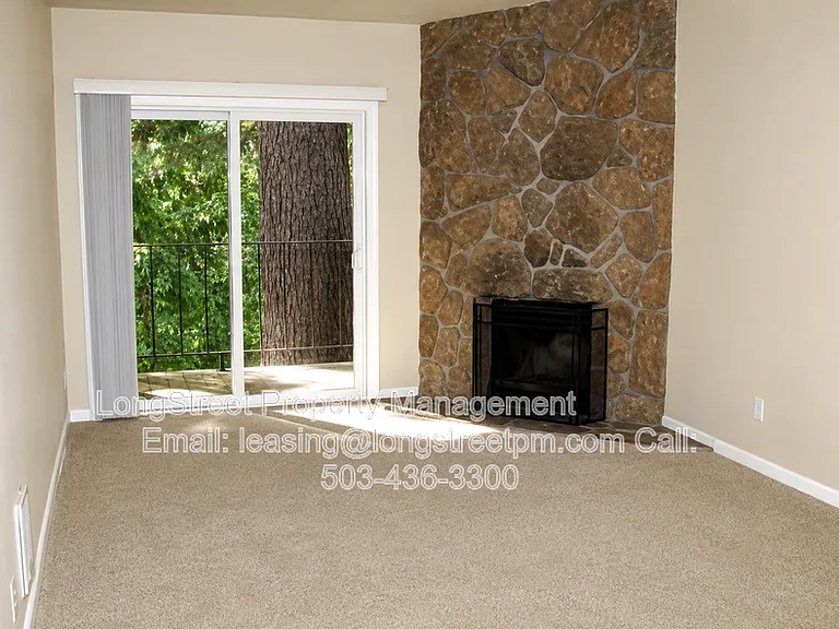 2680 SW 87th Ave — Photo 4