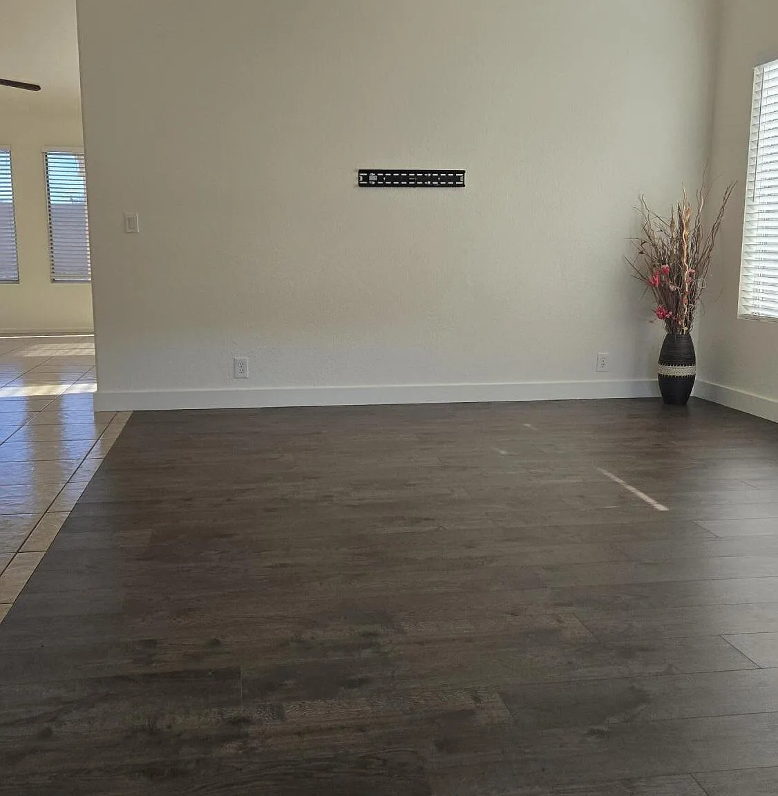 3 bed, 2.0 bath, 1554 sqft, $2,200 — Photo 3