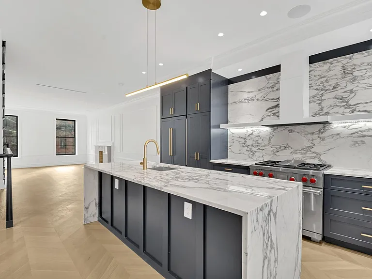 261 Clifton Pl #1 — Photo 11