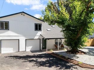 2526 Gunn Rd, Carmichael, CA 95608