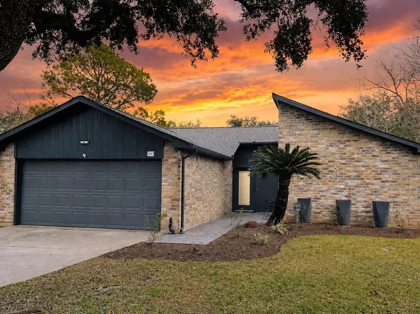 3007 Whetrock Ln, Sugar Land, TX 77479