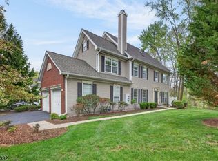 909 S Branch Dr, Whitehouse Station, NJ 08889