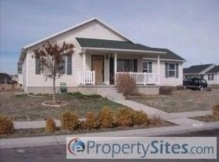 2159 E Blossom St, Eagle Mountain, UT 84005