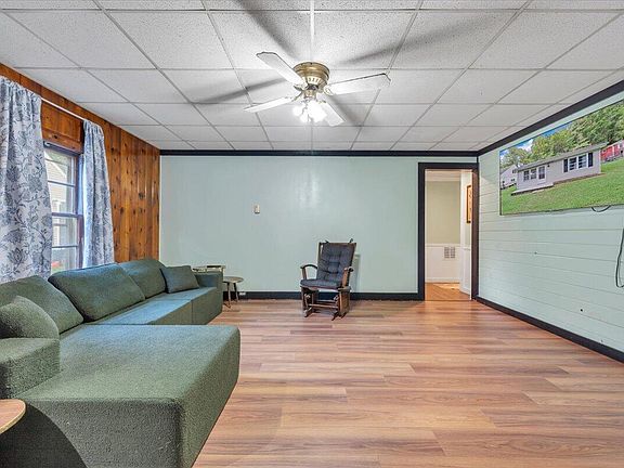 5th image of 3208 Harborwood Rd