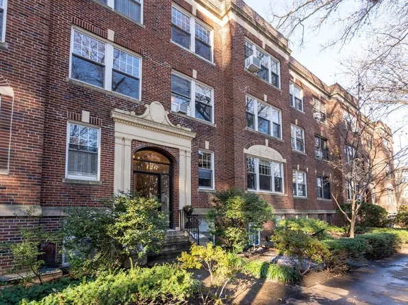 126 Amory St APT 6, Brookline, MA 02446