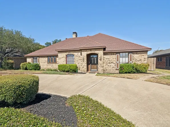 1505 Stonecrest Dr, Richardson, TX 75081