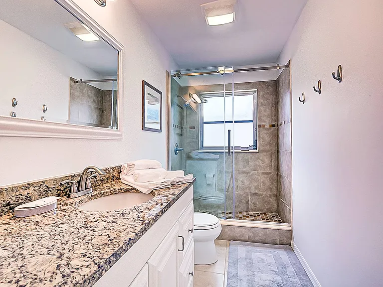 2734 Silver King Way — Photo 23