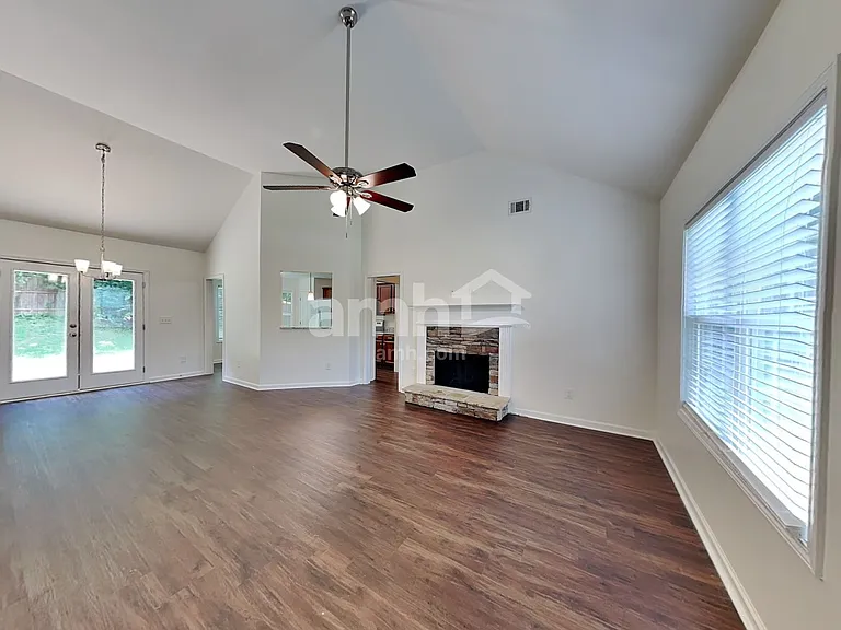 104 Flagler Way — Photo 7