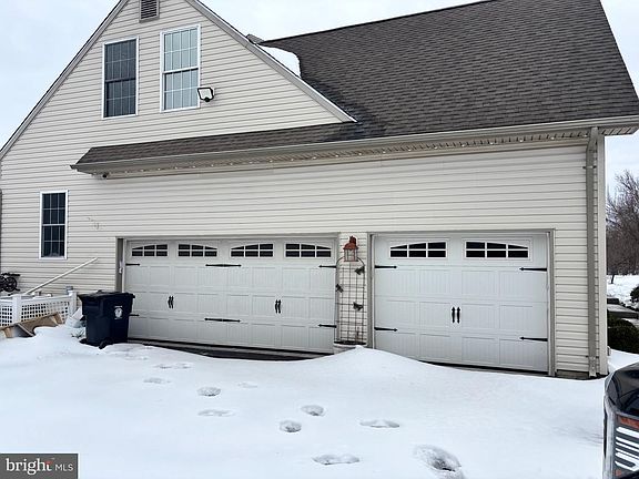 5th image of 283 Cedar Rd