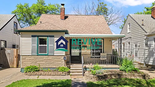 1774 College Ave Photo 1