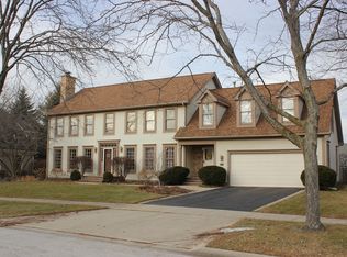 304 Hobble Bush Ln, Vernon Hills, IL 60061