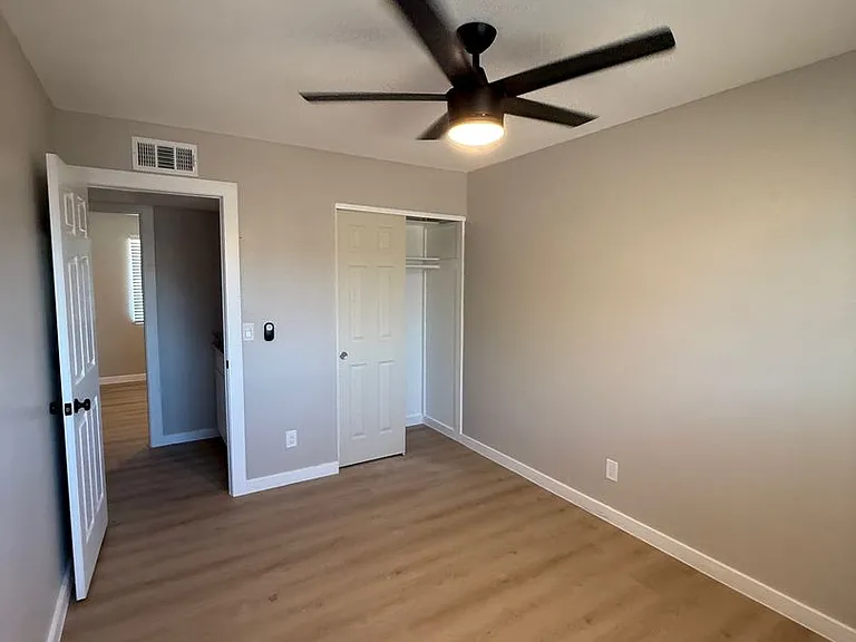 316 E Dunbar Dr — Photo 14