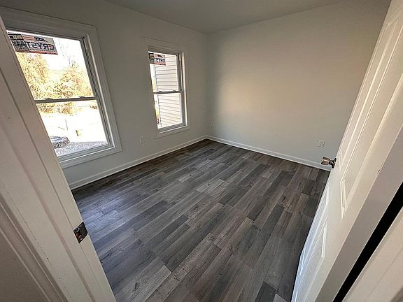 Bedroom photo 3