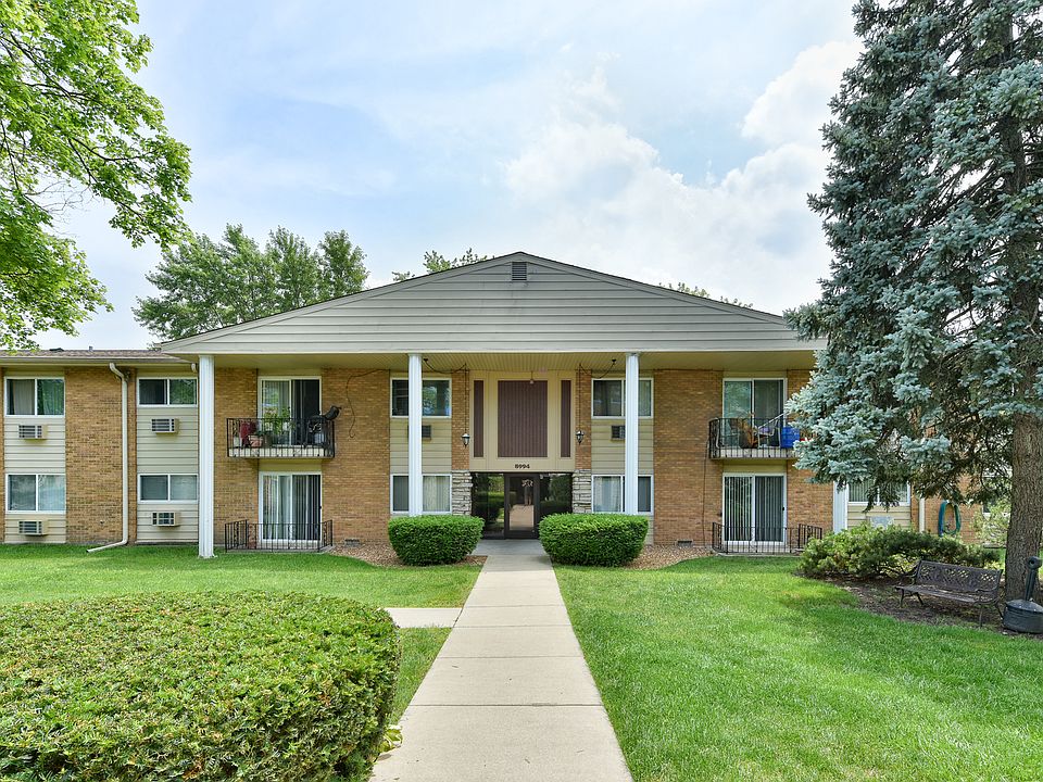 1st image of 8994 Kennedy Dr APT 2F