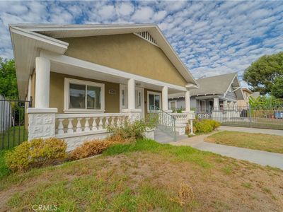 707 W 51st St, Los Angeles, CA, 90037
