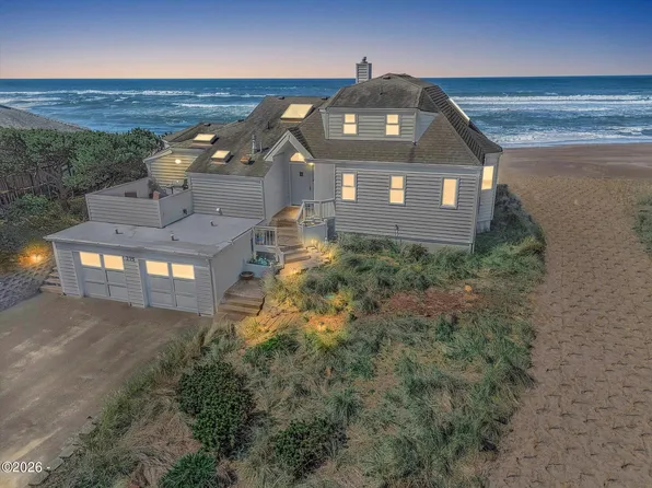 275 Salishan Dr, Gleneden Beach, OR 97388