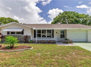 6815 Hills Dr, New Port Richey, FL 34653