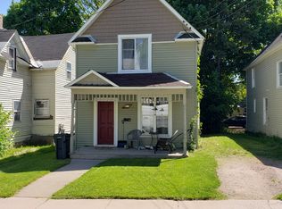 817 Pine St, Sault Sainte Marie, MI 49783