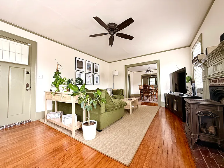 1801 Ann St — Photo 3