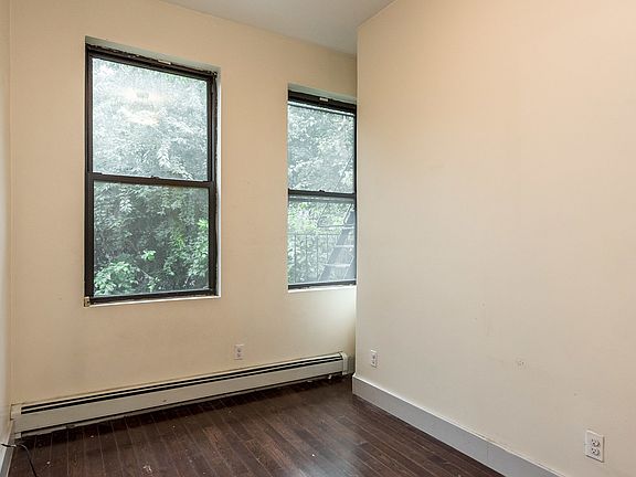 5th image of 1432 Dekalb Ave APT 2L