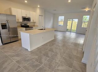 1175 SE 1st Ter, Homestead, FL 33034