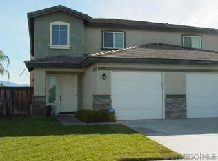 1690 Hickory Wood Ln, Hemet, CA 92545