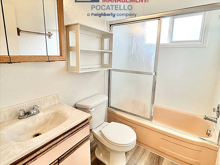 791 & 793 McKinley Ave — Photo 11