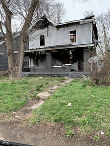 4122 E Washington St, Indianapolis, IN, 46201