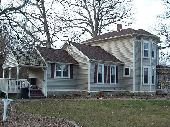 Back Entrance to Deck and Kitchen