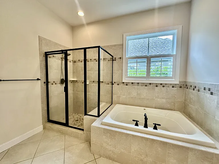 87 Glencairn Ave — Photo 19