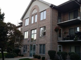 10298 Southwest Hwy #12A, Chicago Ridge, IL 60415