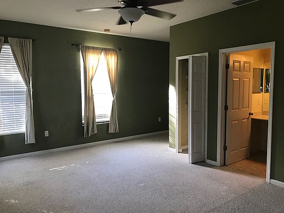 4th image of 690 Loxley Ct