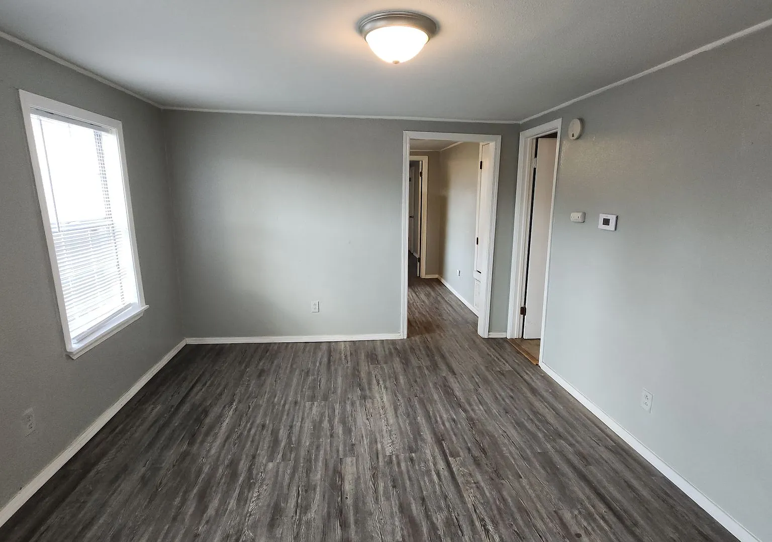 705 East 5th St. A & B — Photo 2