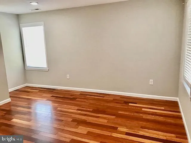 853 W Lombard St — Photo 19