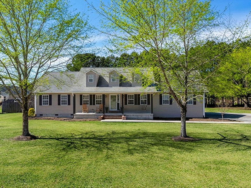 1st image of 215 Larilin Drive