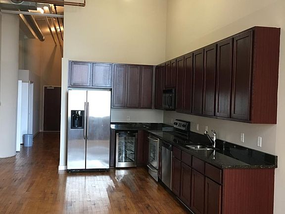 2nd image of 1520 Washington Ave APT 204