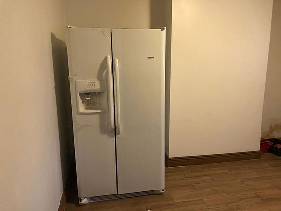 5th image of 234 Duncan Ave #1