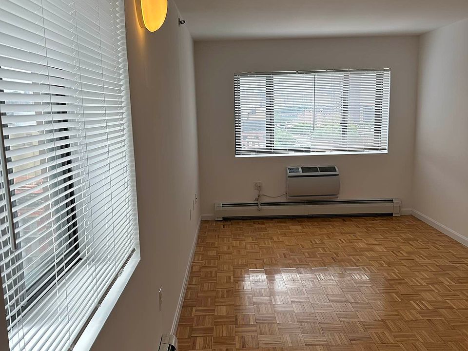 1st image of 3110 31st Ave #10