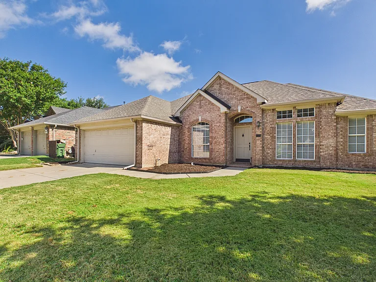 2208 Sagebrush Dr — Photo 28