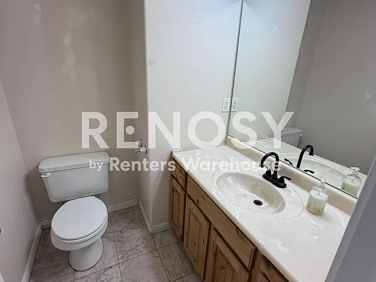 437 E Stephie Marie Ln — Photo 5