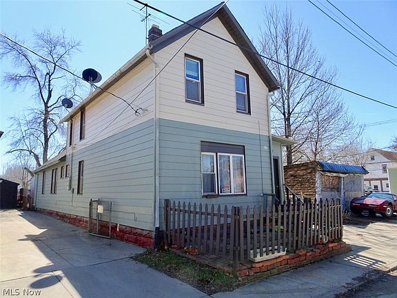 2nd image of 4587 Niessen Ct