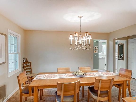 4th image of 3833 Herr Rd