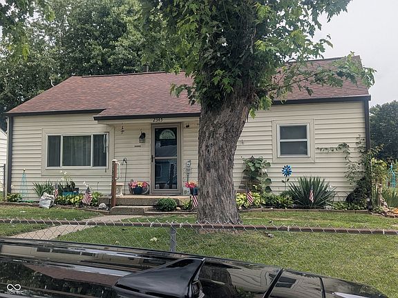 2nd image of 2345 Saint Peter St