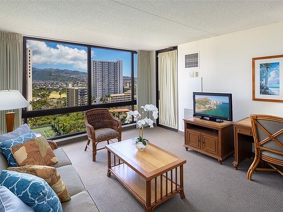 3rd image of 229 Paoakalani Ave #1511