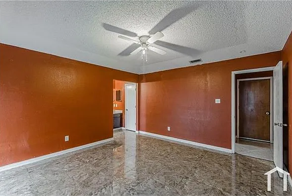 6218 Valley Forge Ct — Photo 12