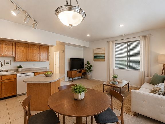 2nd image of 55 E Old Station Way